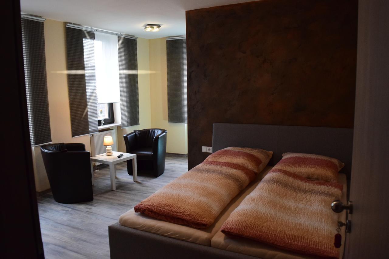 Hotel - Bistro - 3-Eck Merchweiler Kültér fotó